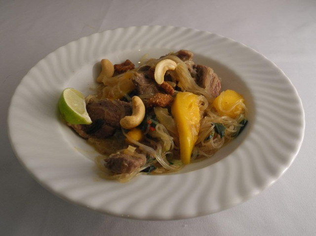 Glasnudelsalat mit Entenbrust