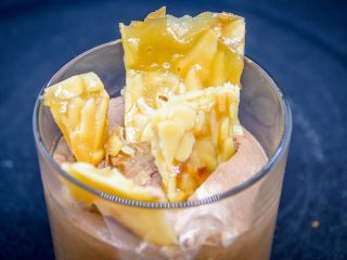Schokoladenmousse mit Florentiner 